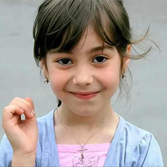 New Stainless Steel Cursive Faith Cross Religious Silver Minimalist Necklace - Picture 10 of 13